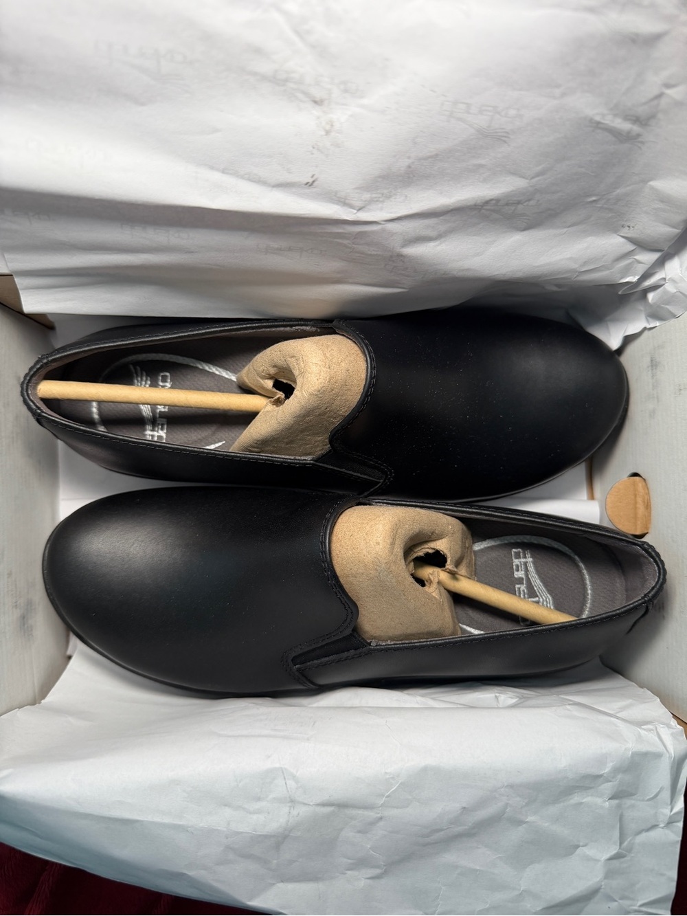 Dansko Black Slip-On Clogs Nora leather Slip Resistant Comfort 37 (6.5-7) NWT